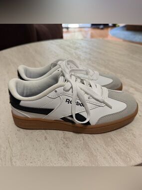 NEW Reebok Little Girl Sneakers *2